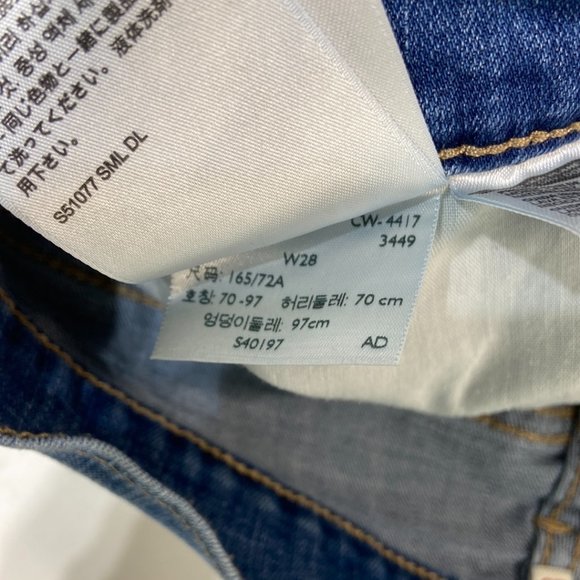 Levi’s Denim Shorts Blue - Size 28 - Picture 5 of 8